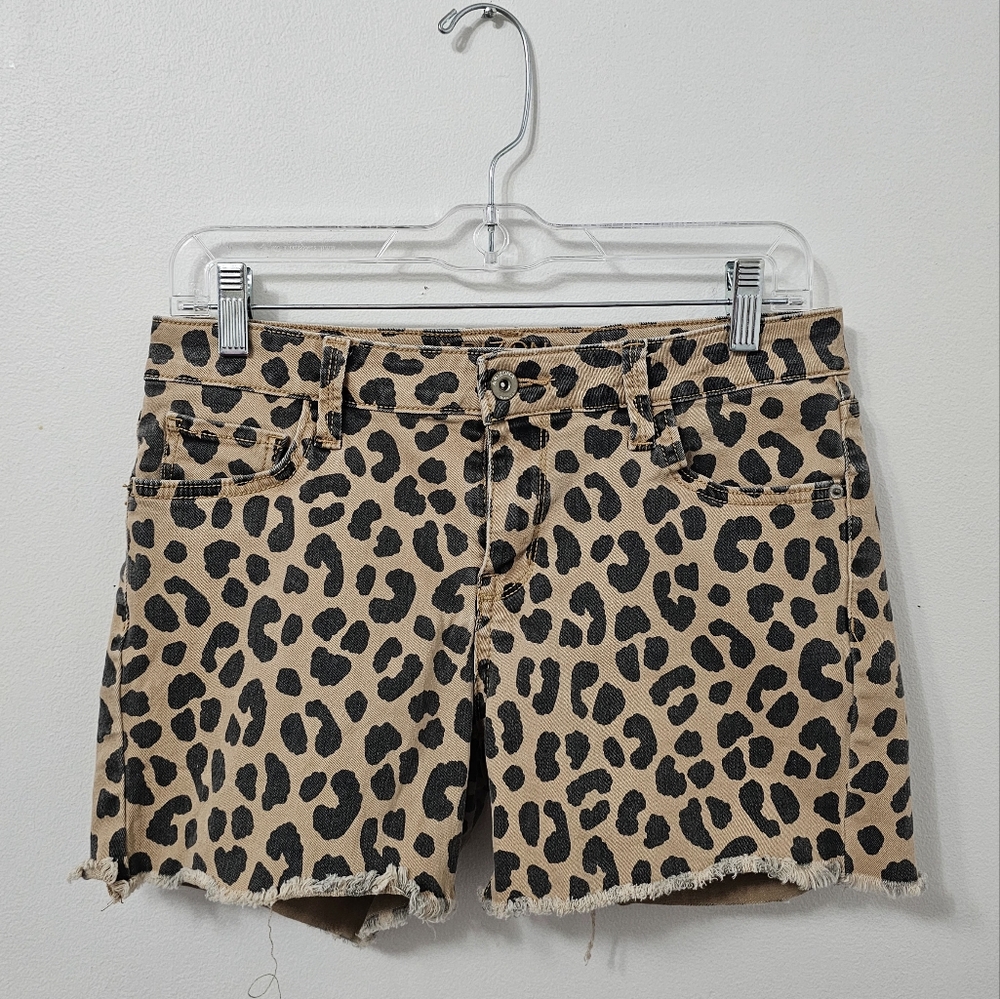 Arizona Jean Company Tan & Black Leopard Print Cutoff Denim Shorts Size 9